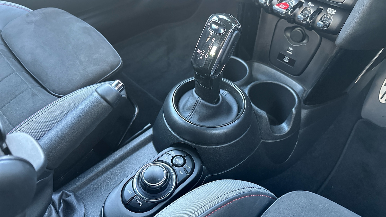 Used MINI Convertible 2023 for sale - 77124002: Photo 10