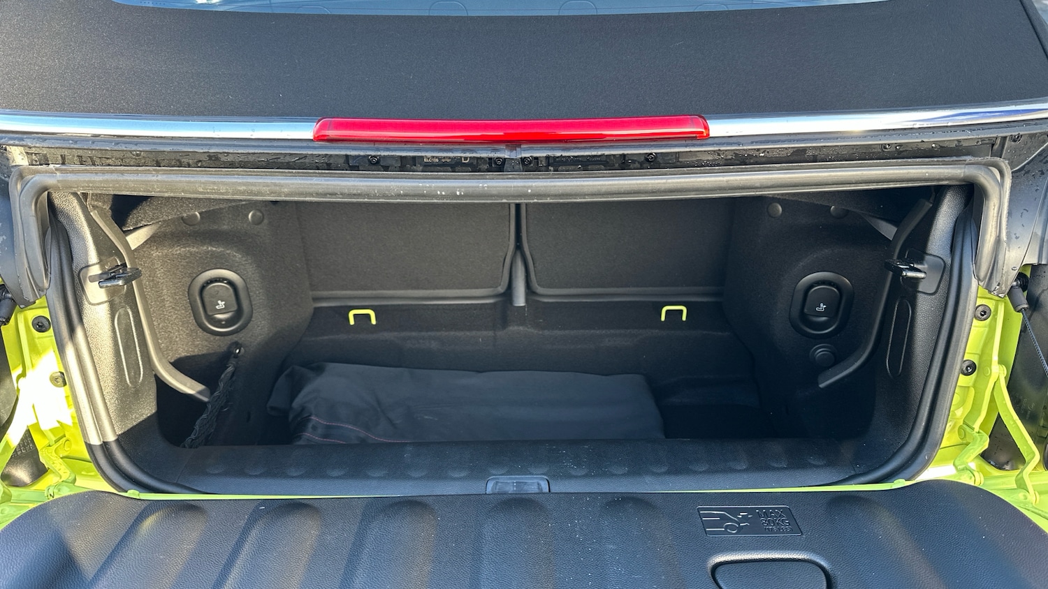 Used MINI Convertible 2023 for sale - 77124002: Photo 13