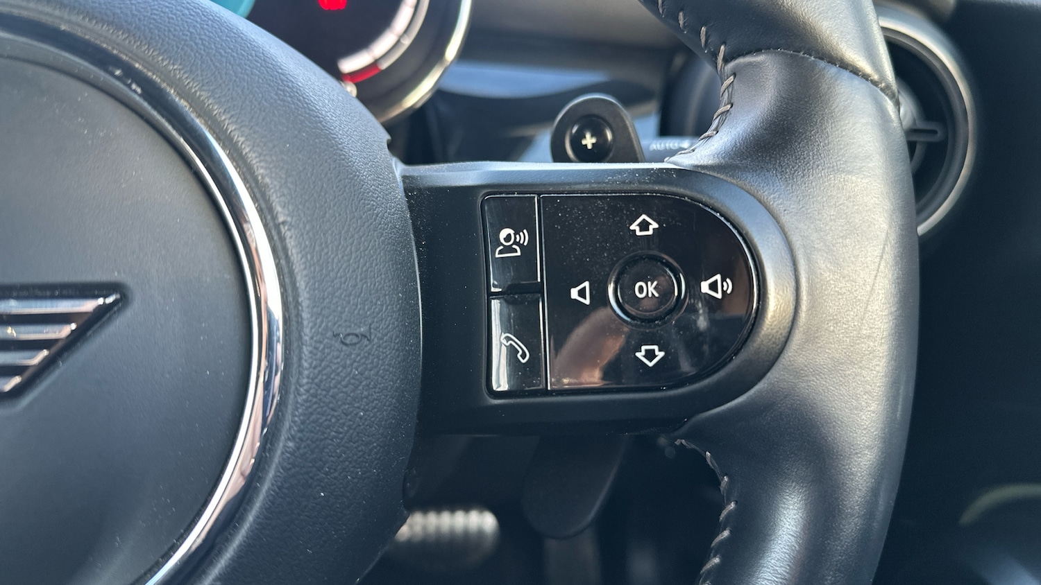 Used MINI Convertible 2023 for sale - 77124002: Photo 18