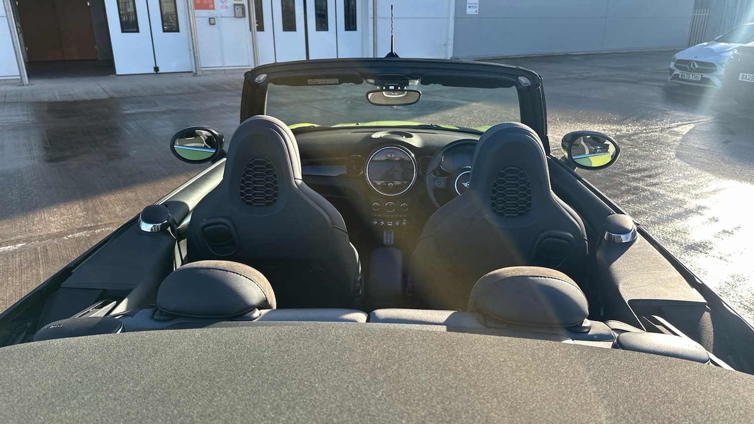 Used MINI Convertible 2023 for sale - 77124002: Photo 26