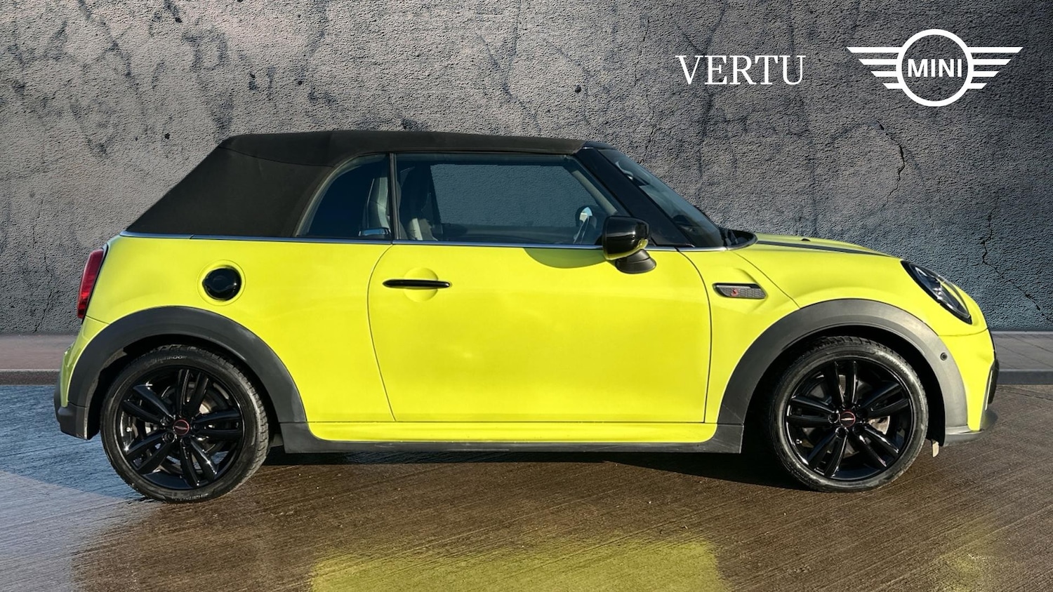 Used MINI Convertible 2023 for sale - 77124002: Photo 3