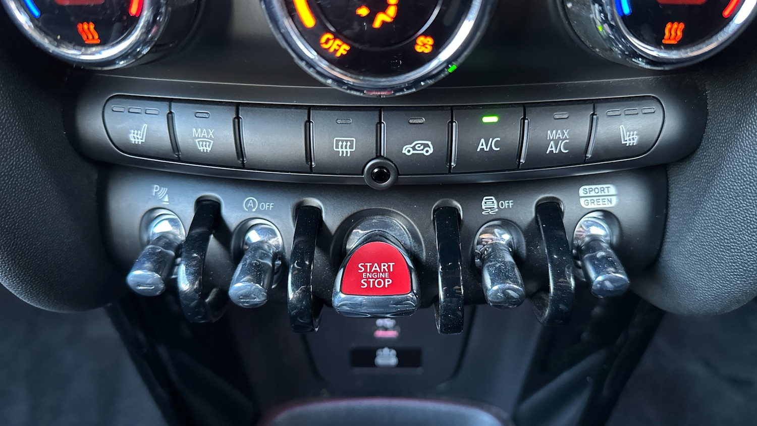 Used MINI Convertible 2023 for sale - 77124002: Photo 34