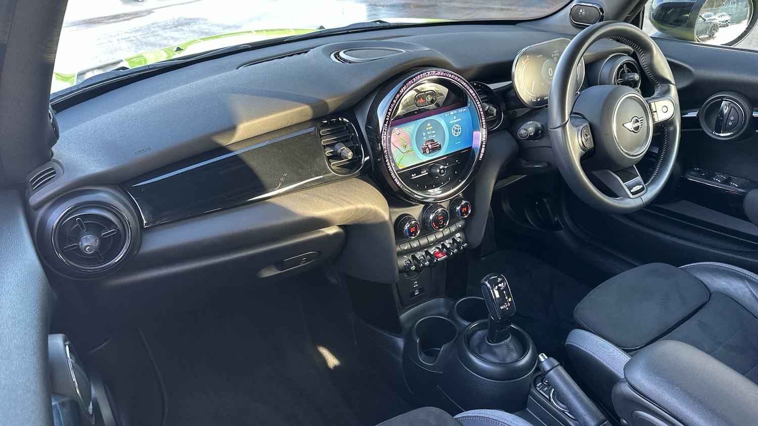 Used MINI Convertible 2023 for sale - 77124002: Photo 7