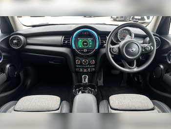 Used MINI Hatch 2020 for sale - 79208536: Photo