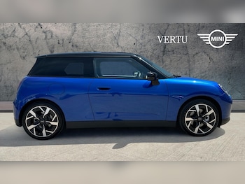 Used MINI Cooper 2024 for sale - 79062940: Photo