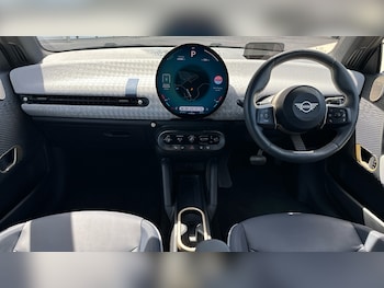 Used MINI Cooper 2024 for sale - 79062940: Photo
