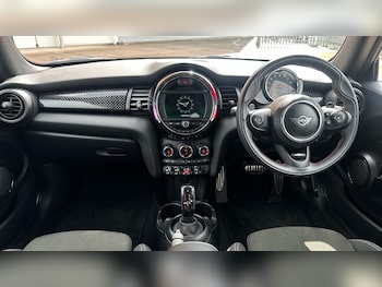 Used MINI Hatch 2018 for sale - 76479498: Photo