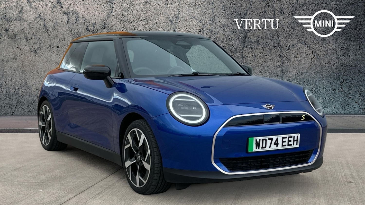 Used MINI Cooper 2024 for sale - 76960629: Photo 1