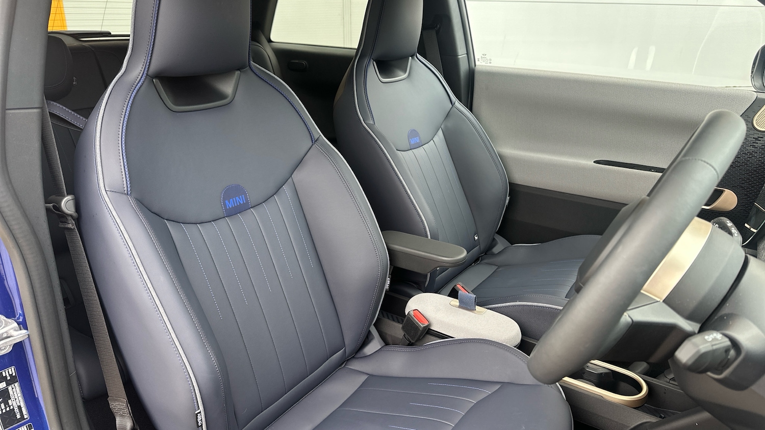 Used MINI Cooper 2024 for sale - 76960629: Photo 11