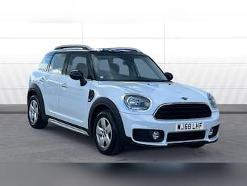 Used MINI Countryman 2018 for sale - 79604702: Photo