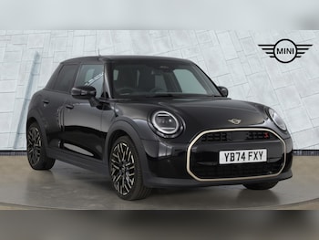 Used MINI Cooper 2024 for sale - 79341016: Photo