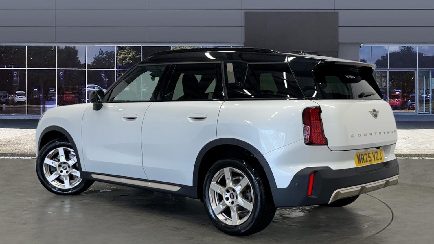 Used MINI Countryman 2025 for sale - 76340490: Photo 2