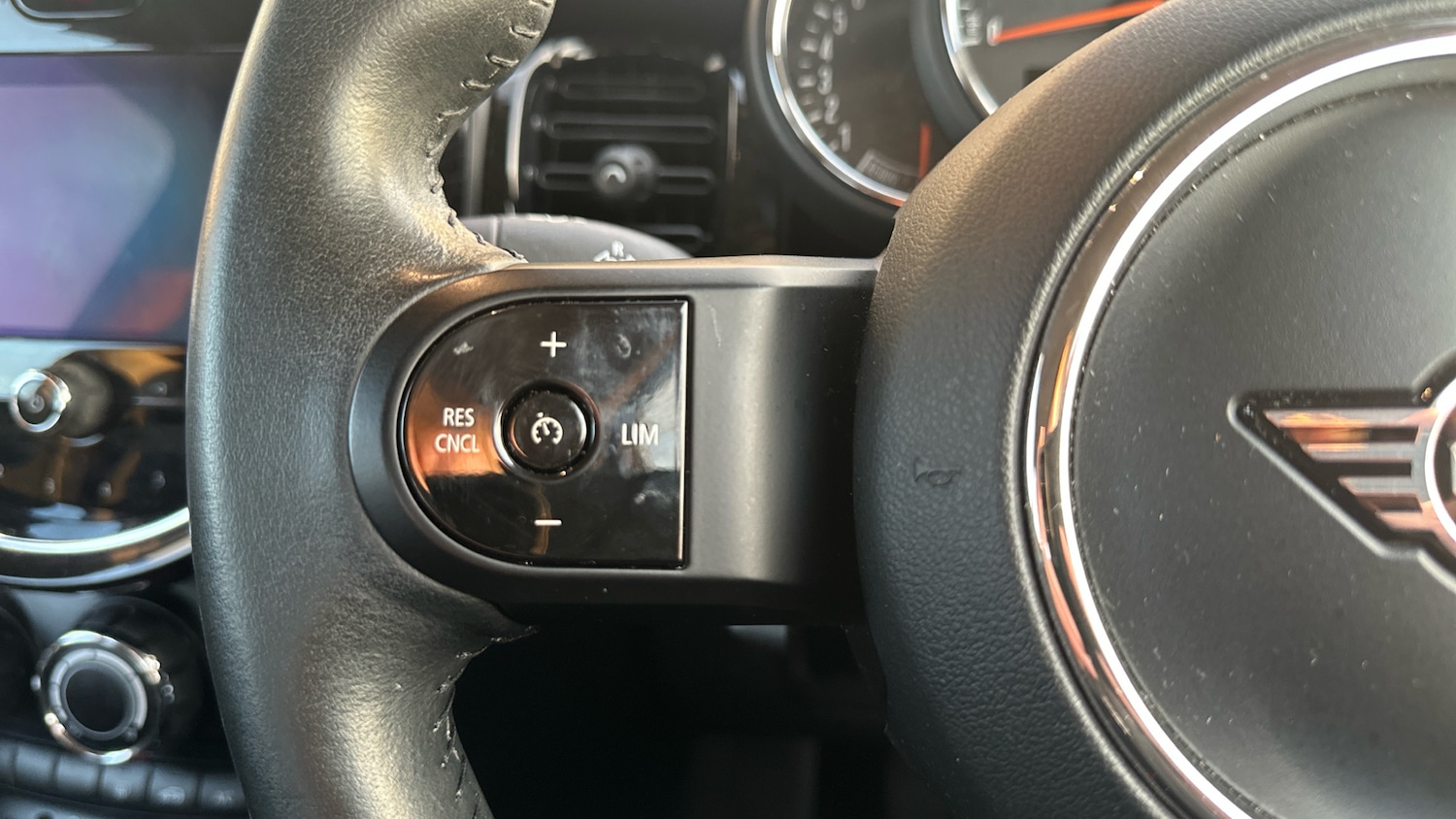 Used MINI Hatch 2022 for sale - 77745334: Photo 17