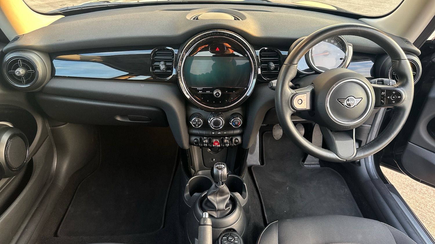 Used MINI Hatch 2022 for sale - 77745334: Photo 4