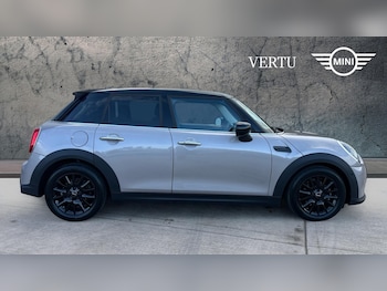 Used MINI Hatch 2023 for sale - 77521906: Photo