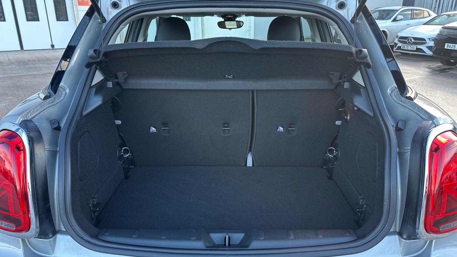 Used MINI Hatch 2023 for sale - 77125022: Photo 13