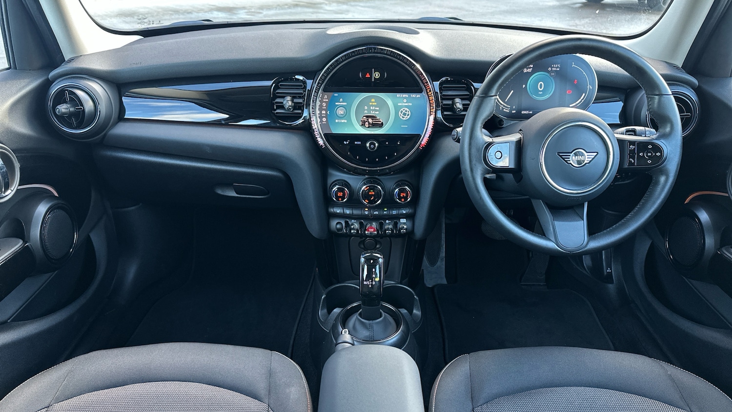 Used MINI Hatch 2023 for sale - 77125022: Photo 4