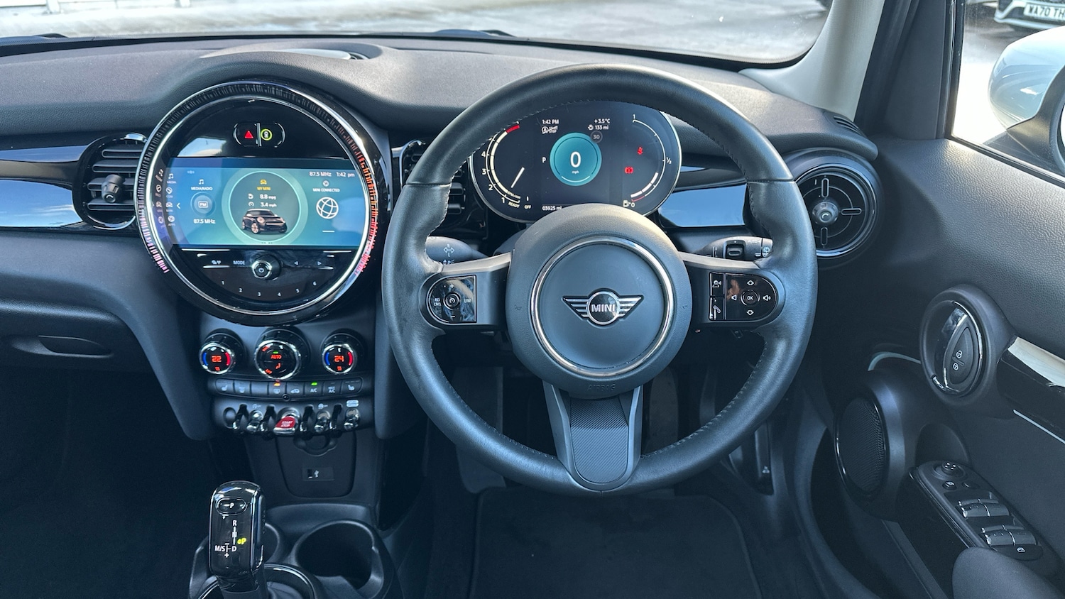 Used MINI Hatch 2023 for sale - 77125022: Photo 5