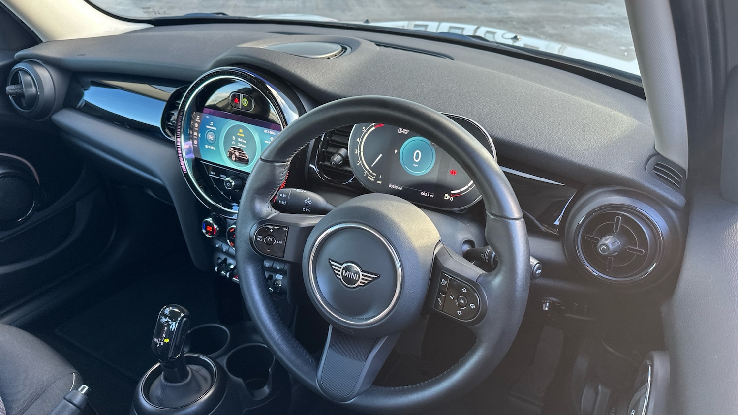 Used MINI Hatch 2023 for sale - 77125022: Photo 6