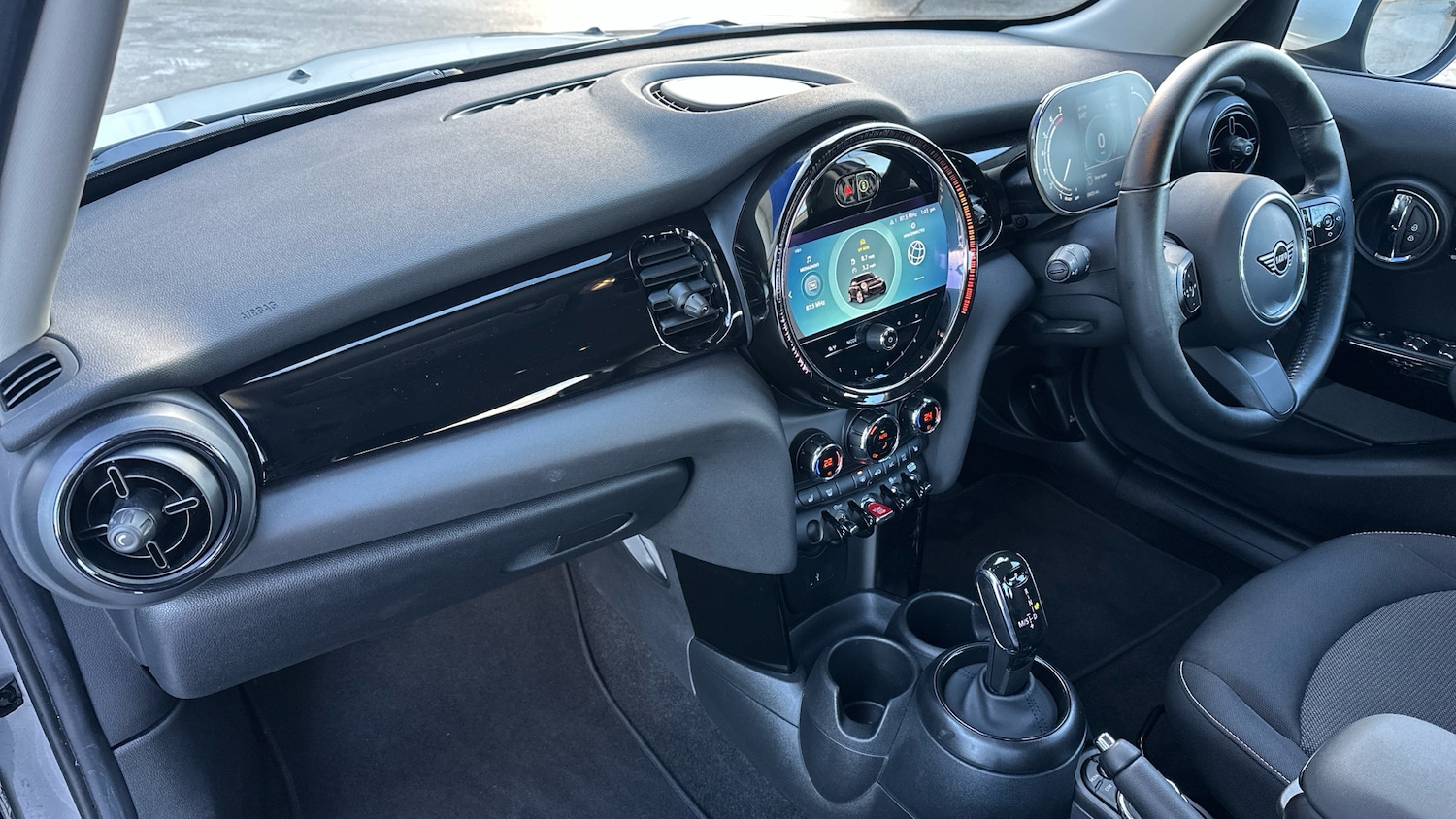 Used MINI Hatch 2023 for sale - 77125022: Photo 7