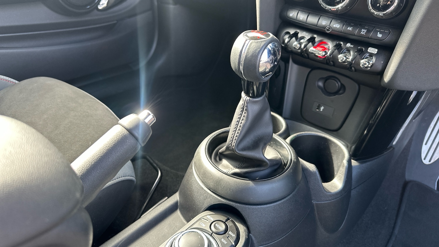 Used MINI Convertible 2022 for sale - 76127092: Photo 10