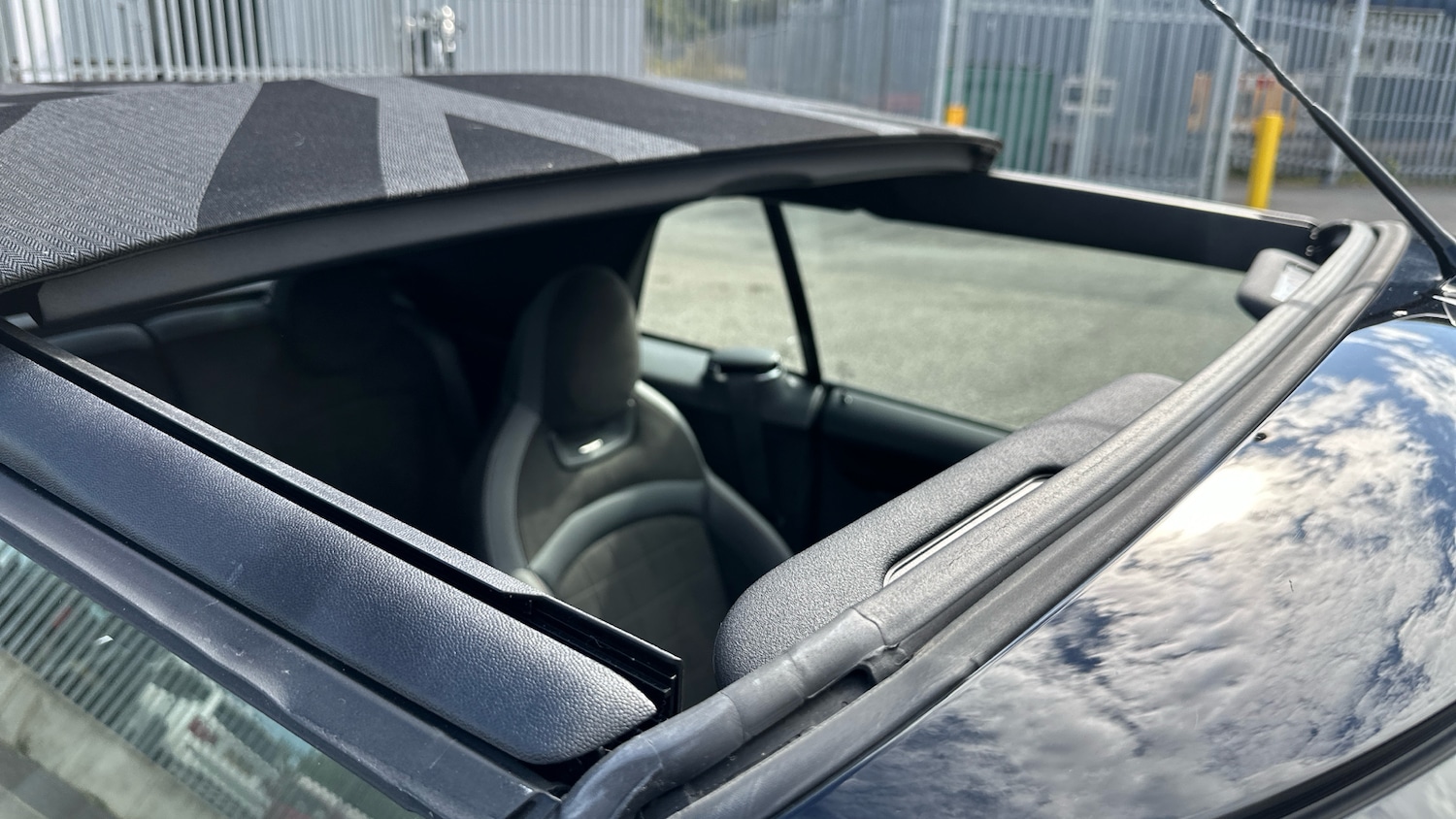 Used MINI Convertible 2022 for sale - 76127092: Photo 50