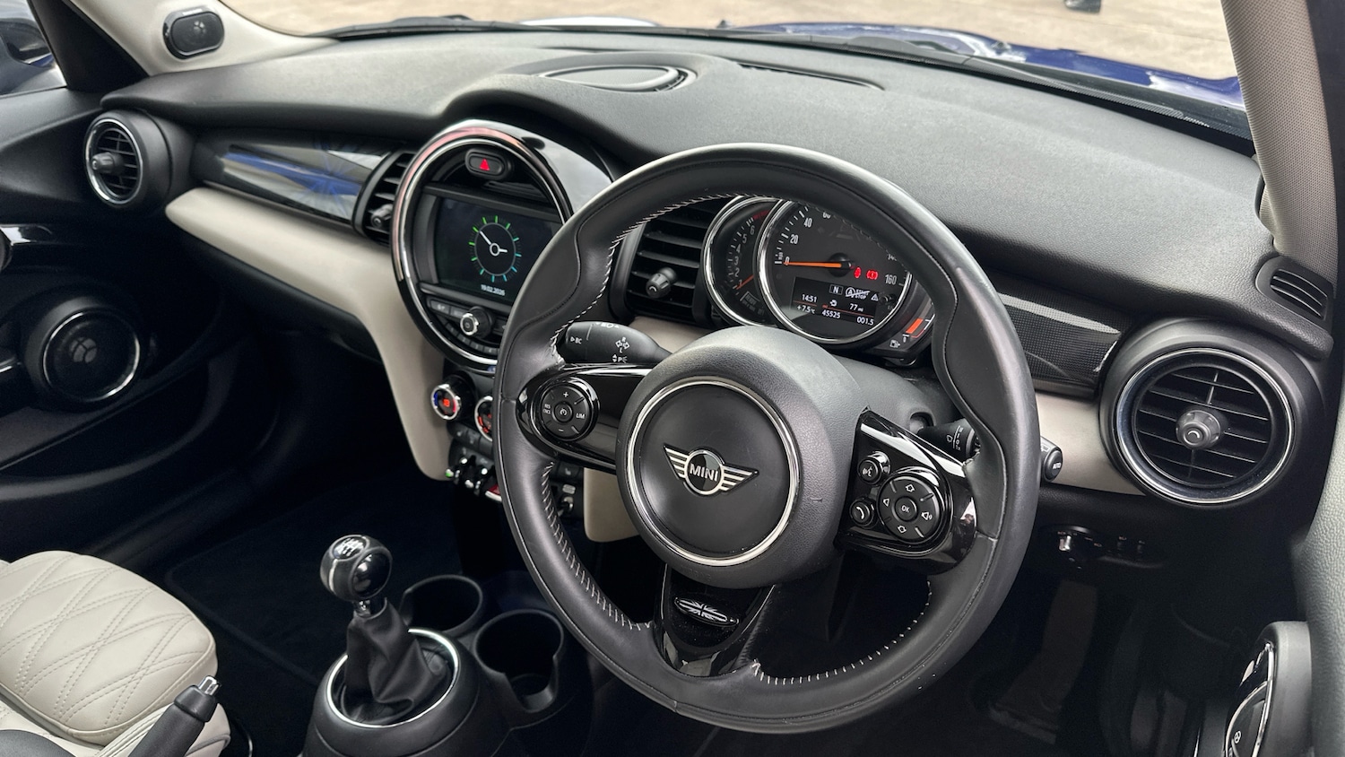 Used MINI Hatch 2021 for sale - 77616653: Photo 6