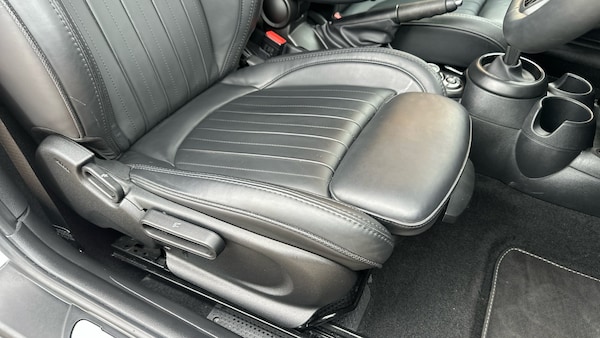 Used MINI Hatch 2023 for sale - 75649677: Photo 31