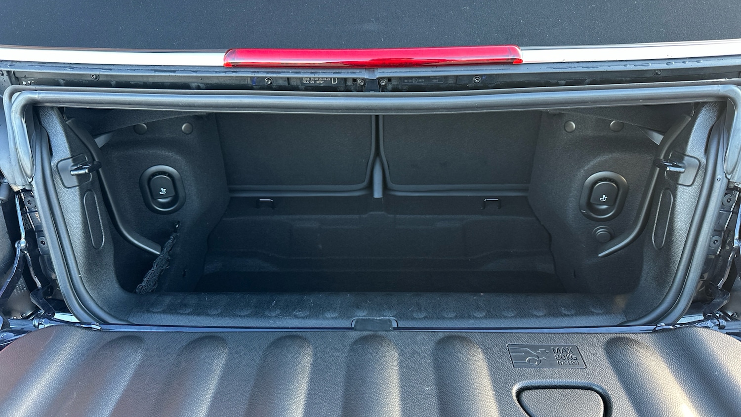 Used MINI Convertible 2022 for sale - 76682232: Photo 13