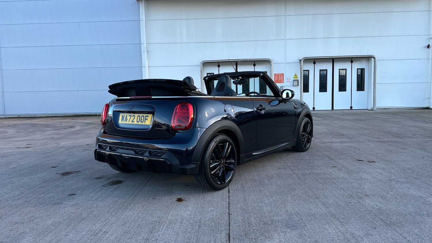 Used MINI Convertible 2022 for sale - 76682232: Photo 25
