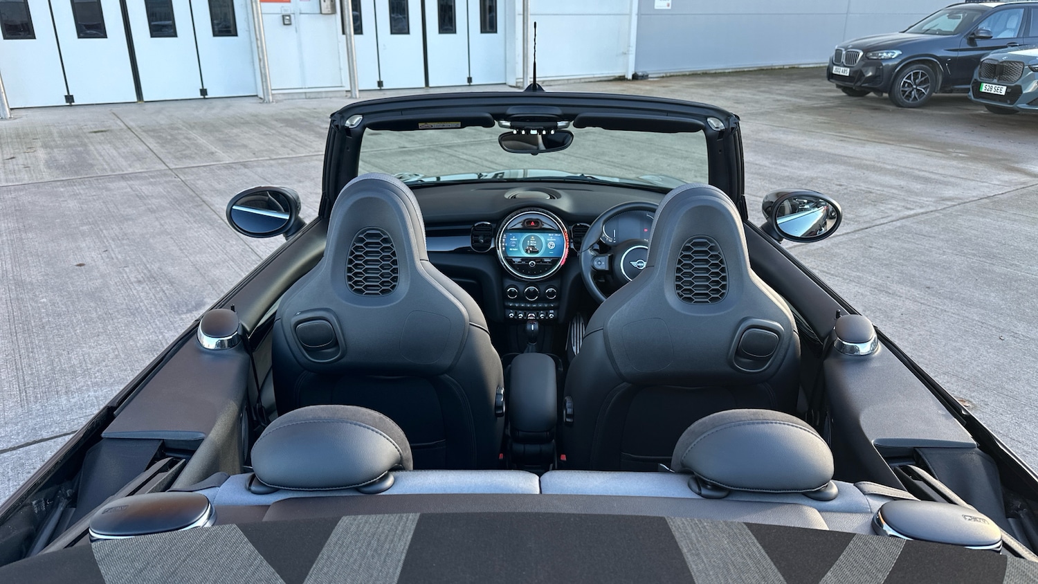 Used MINI Convertible 2022 for sale - 76682232: Photo 29