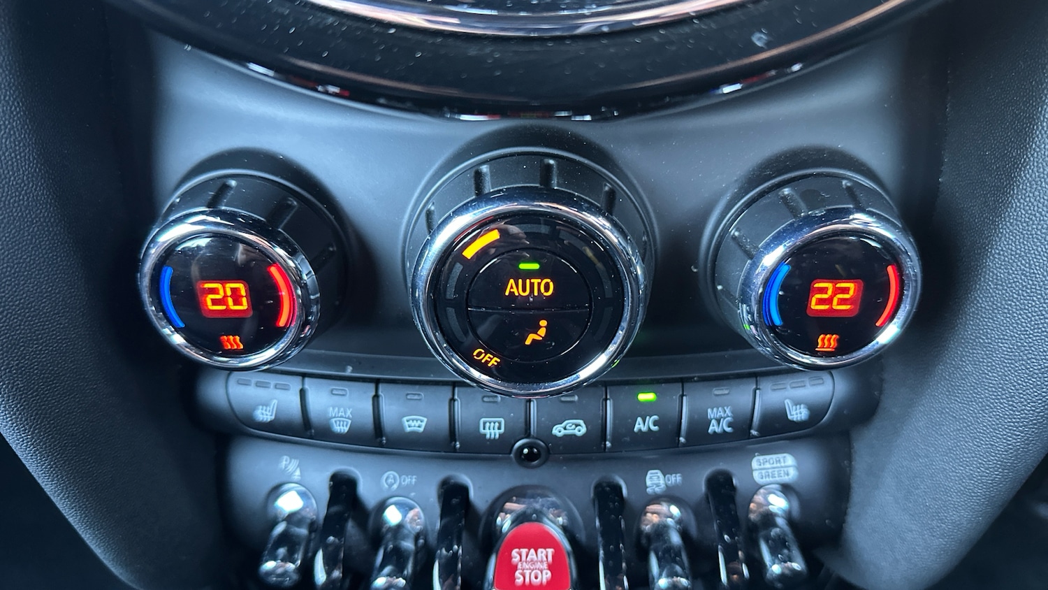 Used MINI Convertible 2022 for sale - 76682232: Photo 35