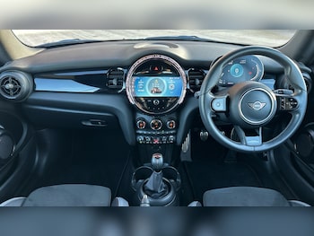 Used MINI Convertible 2022 for sale - 76682232: Photo