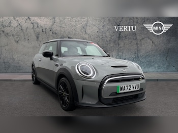 Used MINI Hatch 2022 for sale - 77353550: Photo