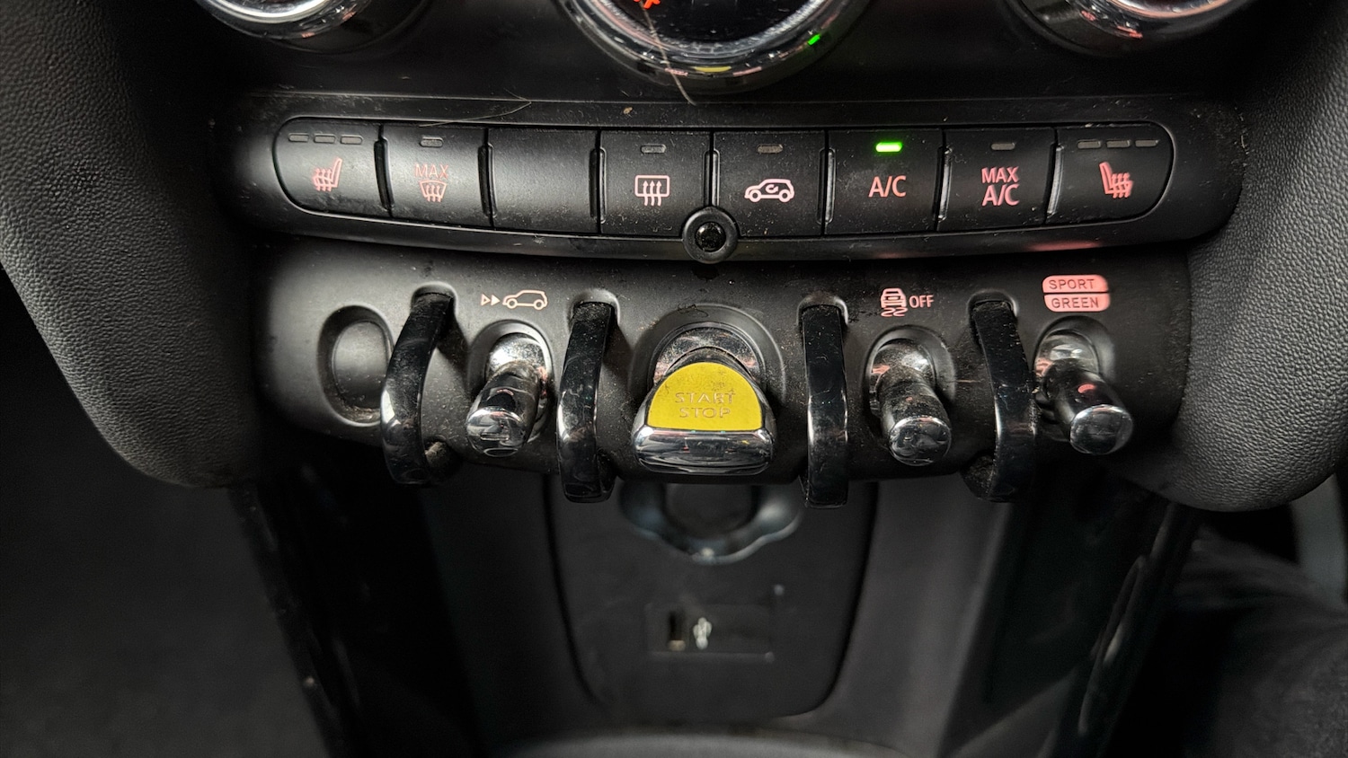 Used MINI Hatch 2022 for sale - 77353550: Photo 31