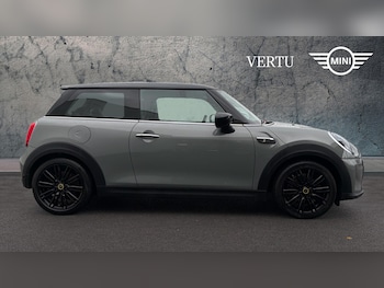 Used MINI Hatch 2022 for sale - 77353550: Photo