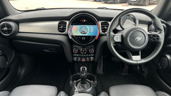 Used MINI Hatch 2022 for sale - 76184308: Photo 4