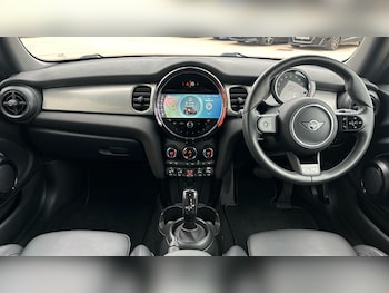 Used MINI Hatch 2022 for sale - 76184308: Photo 4