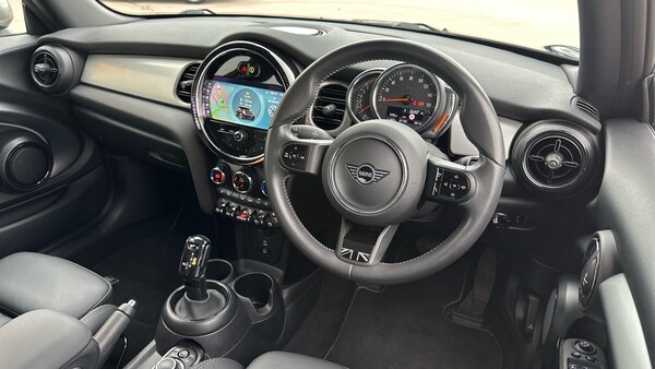 Used MINI Hatch 2022 for sale - 76184308: Photo 6
