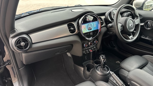 Used MINI Hatch 2022 for sale - 76184308: Photo 7