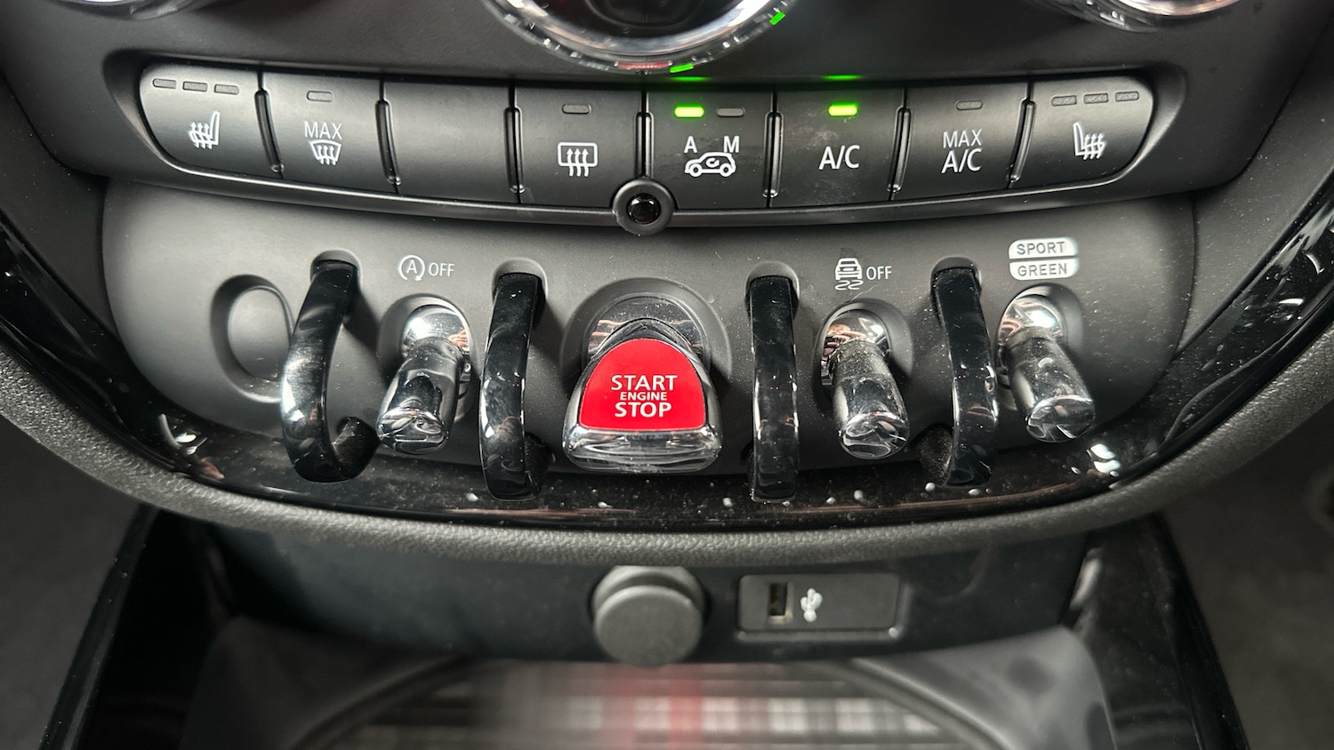 Used MINI Clubman 2022 for sale - 76422239: Photo 33