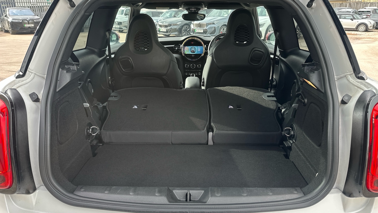 Used MINI Hatch 2023 for sale - 77812853: Photo 31