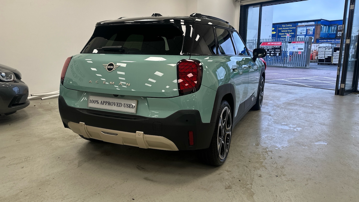 Used MINI Aceman 2025 for sale - 76566222: Photo 24