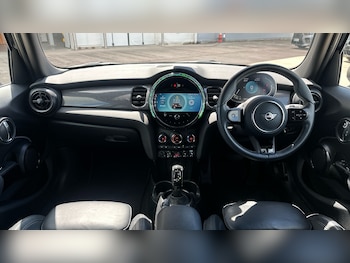 Used MINI Hatch 2023 for sale - 78942147: Photo
