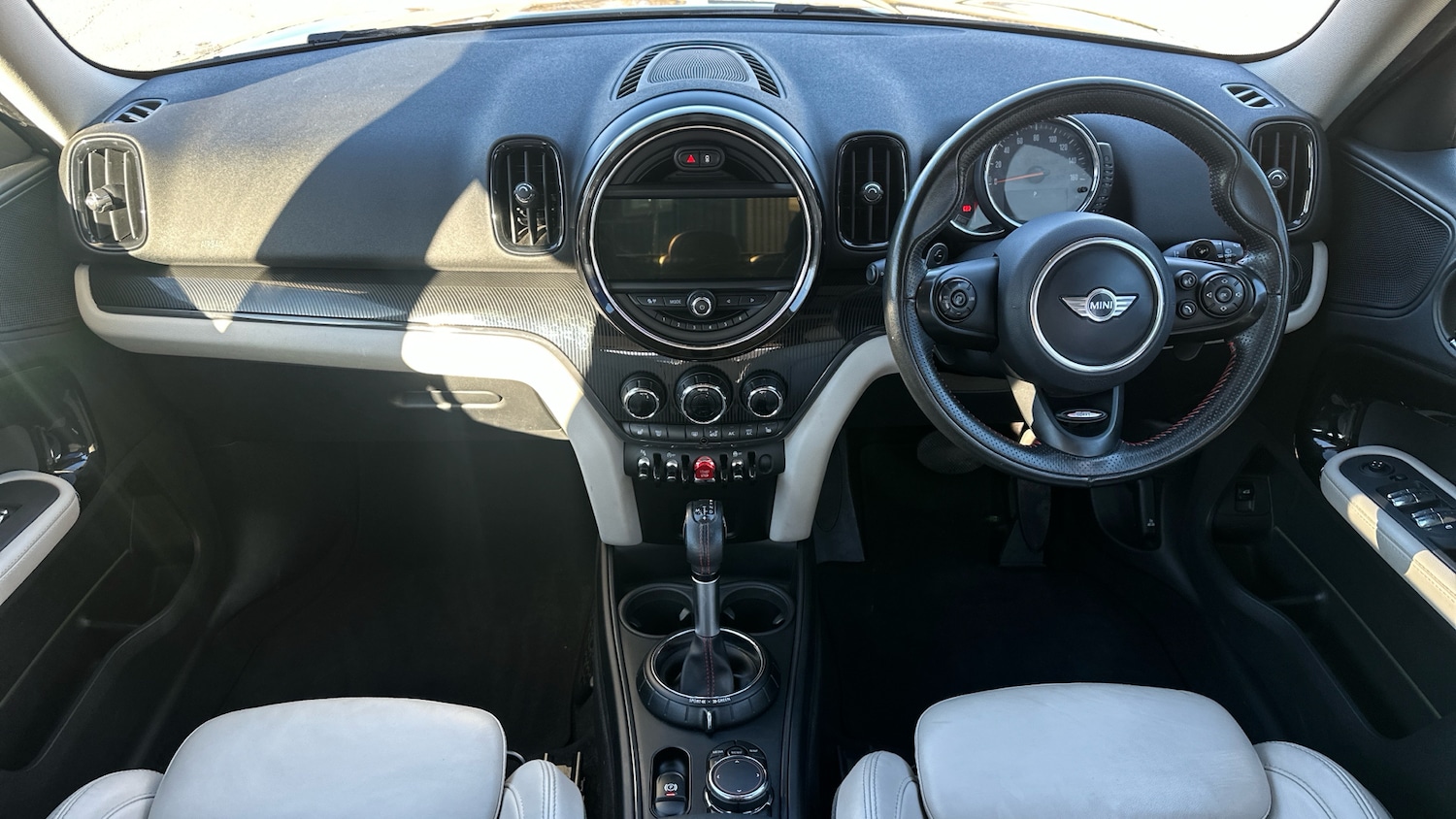 Used MINI Countryman 2017 for sale - 76705670: Photo 4