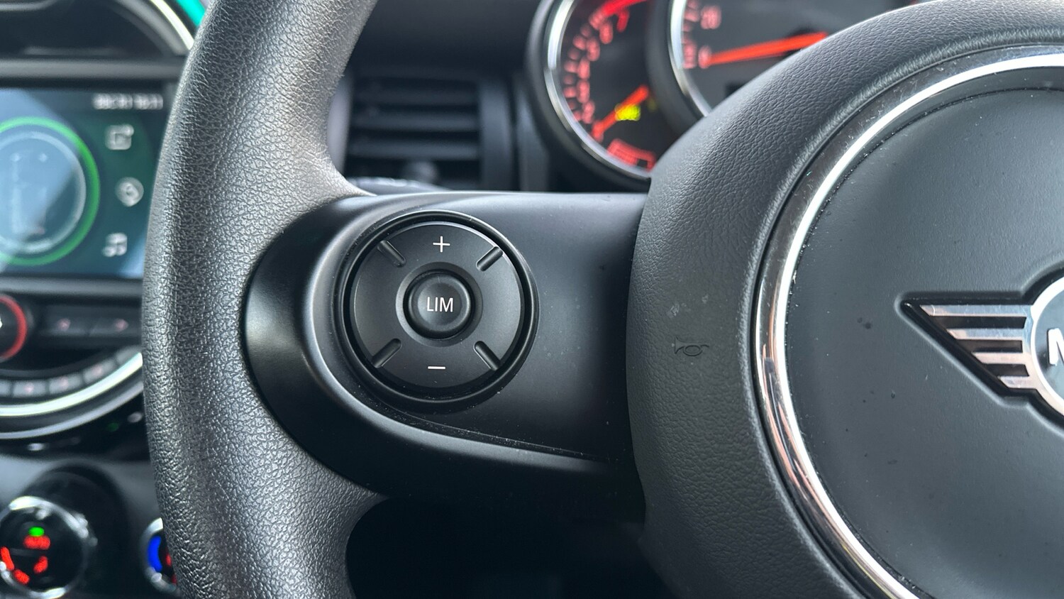 Used MINI Hatch 2021 for sale - 76612504: Photo 17