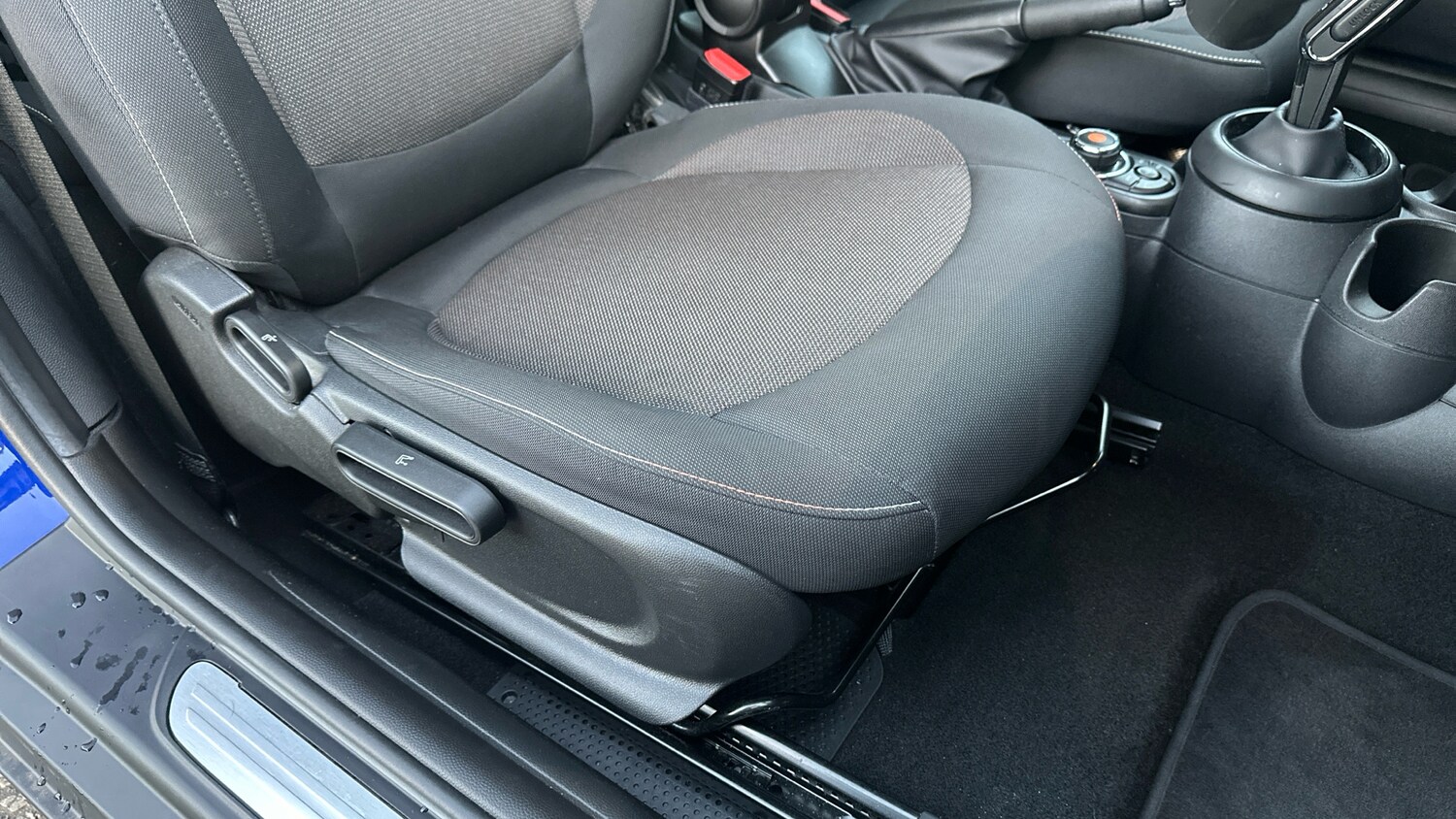 Used MINI Hatch 2021 for sale - 76612504: Photo 31