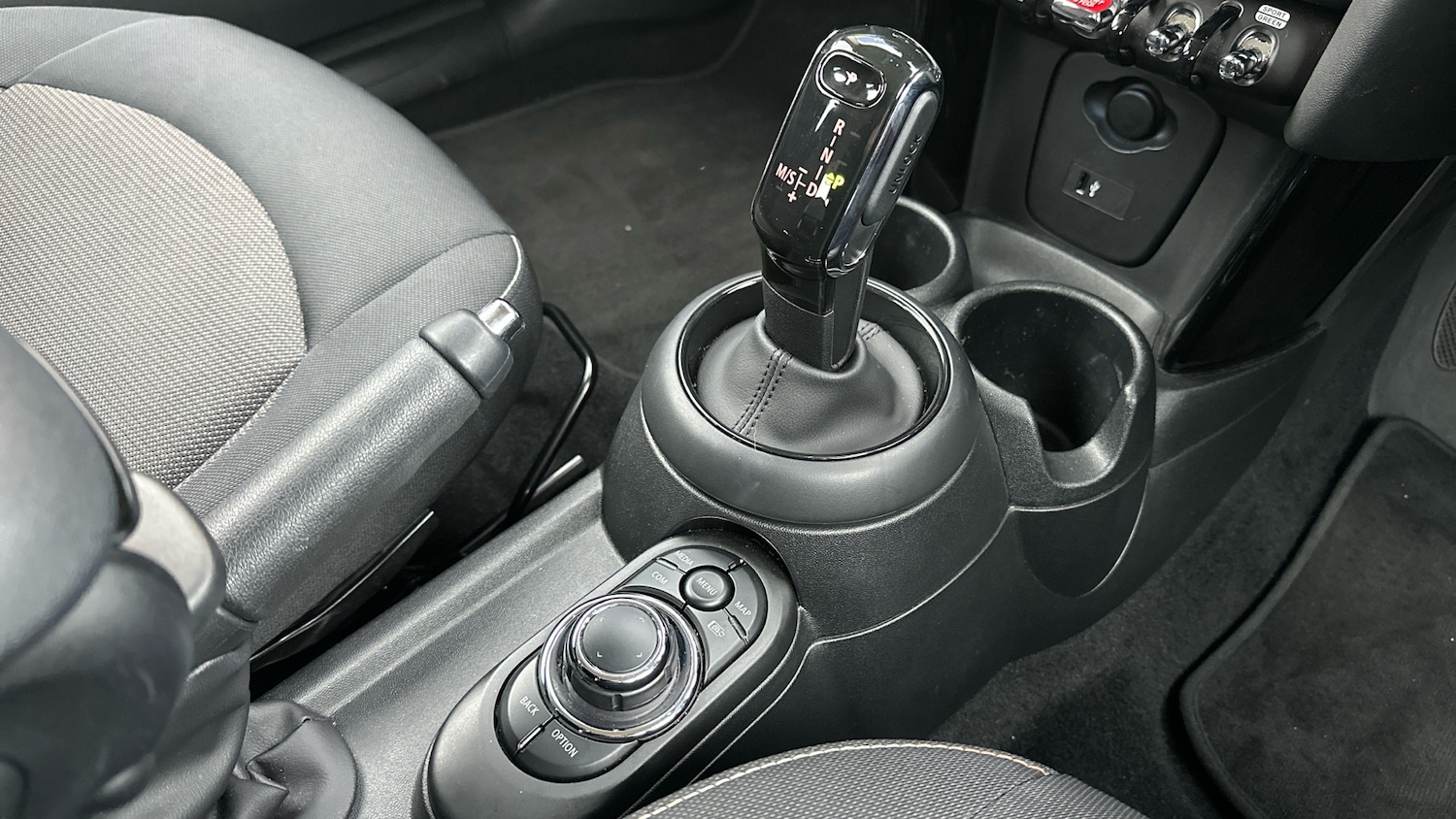 Used MINI Hatch 2022 for sale - 77676196: Photo 10