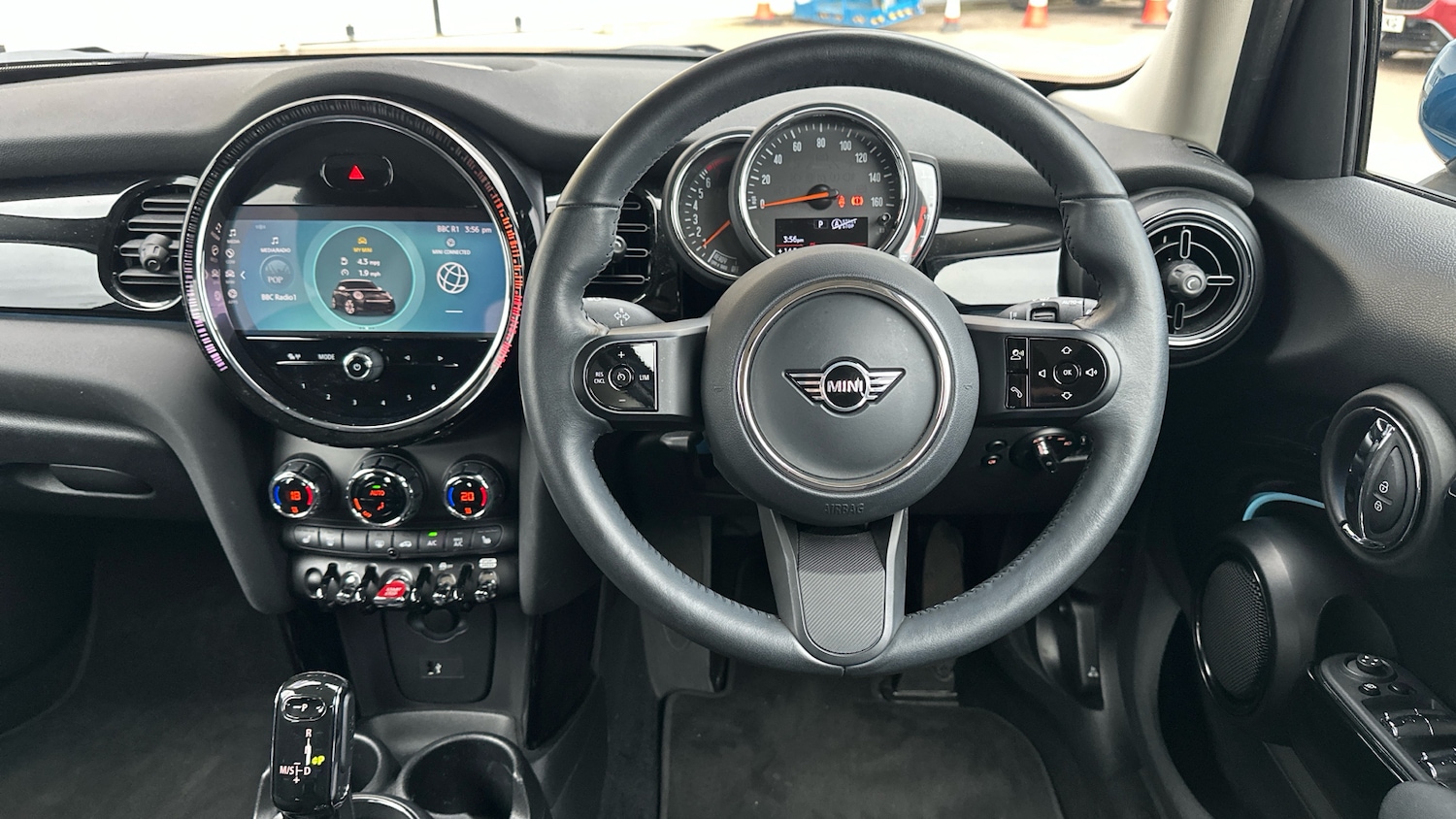 Used MINI Hatch 2022 for sale - 77676196: Photo 5