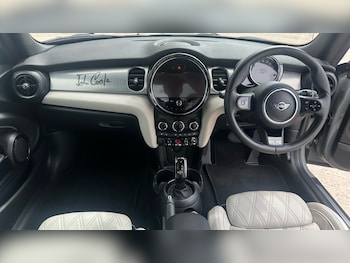 Used MINI Hatch 2022 for sale - 79430191: Photo